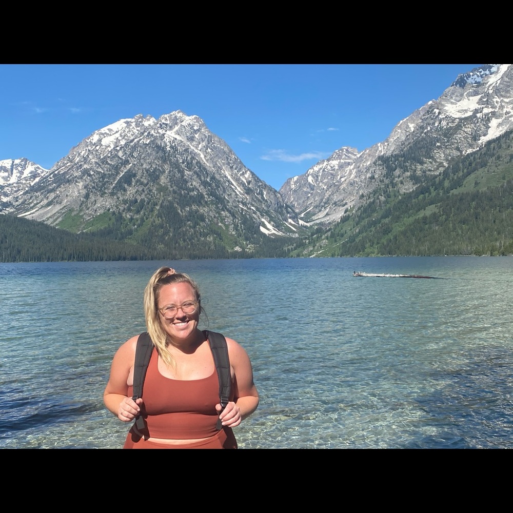 Meet your Posher, Brittany